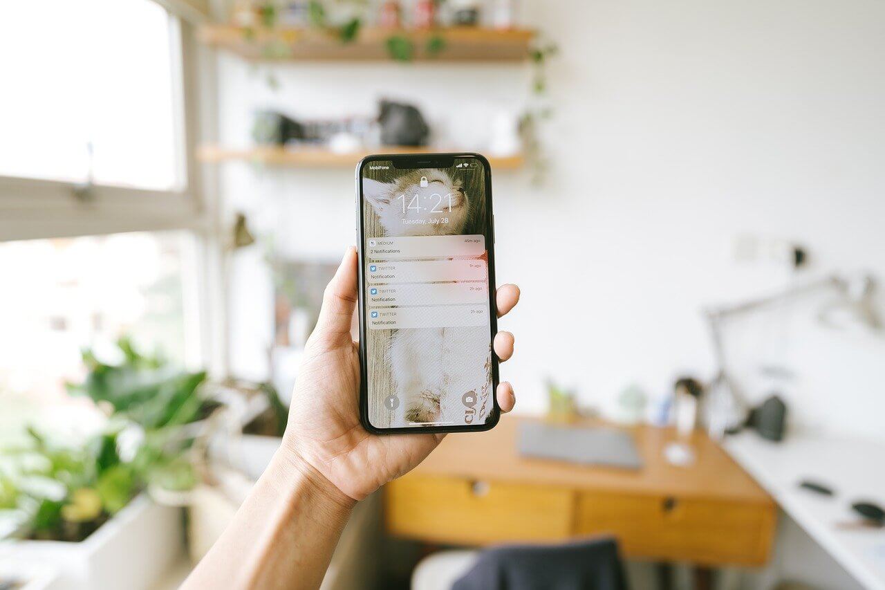 Come conquistare un cliente in 100 caratteri